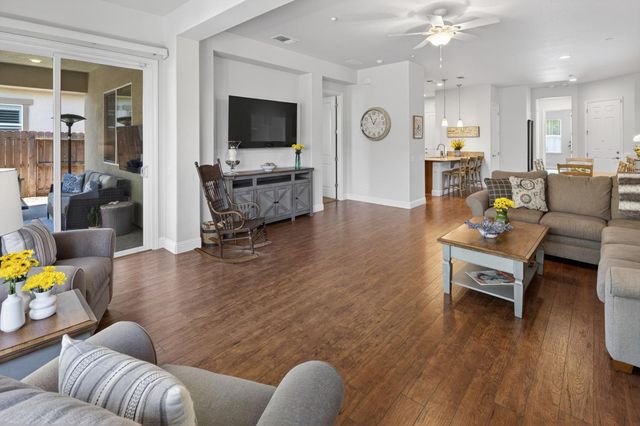 2081 Appersett Loop, Roseville, CA 95747