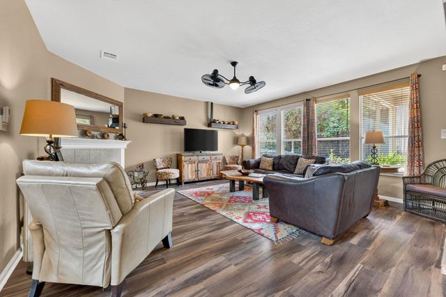 1403 Melissa Oaks LN, Austin, TX 78744