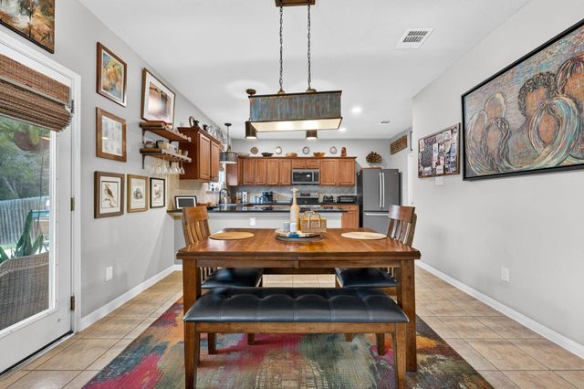 1403 Melissa Oaks LN, Austin, TX 78744