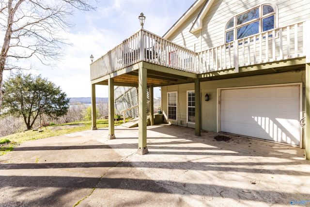 510 Eagle Point Road, Langston, AL 35755