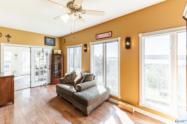 510 Eagle Point Road, Langston, AL 35755