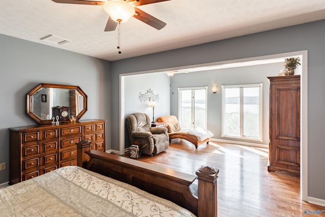 510 Eagle Point Road, Langston, AL 35755