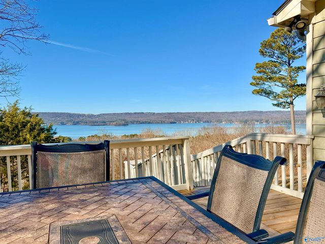 510 Eagle Point Road, Langston, AL 35755