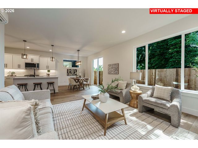 19362 JUNIPER Ct, Oregon City, OR 97045