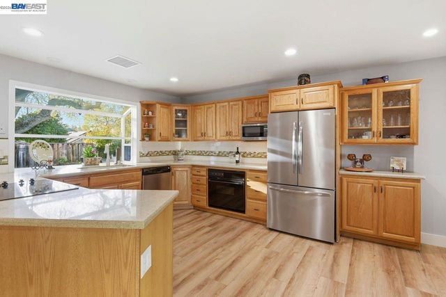 2124 Orion Ct, Livermore, CA 94550