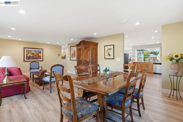 2124 Orion Ct, Livermore, CA 94550