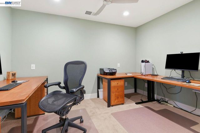 2124 Orion Ct, Livermore, CA 94550