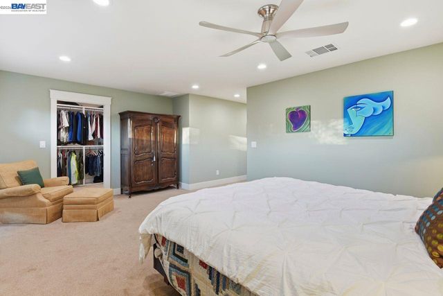 2124 Orion Ct, Livermore, CA 94550