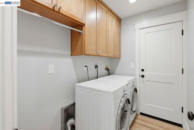 2124 Orion Ct, Livermore, CA 94550