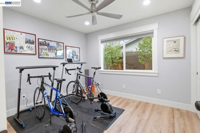 2124 Orion Ct, Livermore, CA 94550