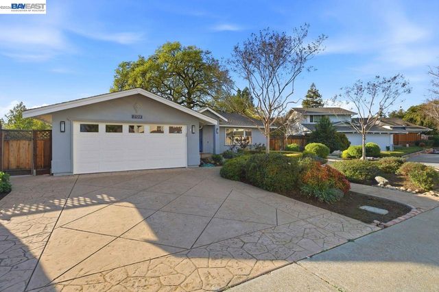 2124 Orion Ct, Livermore, CA 94550
