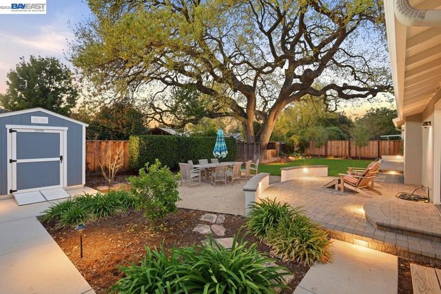 2124 Orion Ct, Livermore, CA 94550