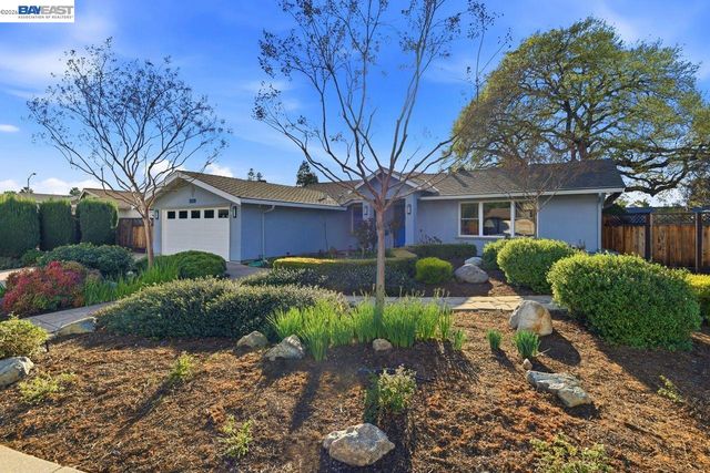 2124 Orion Ct, Livermore, CA 94550