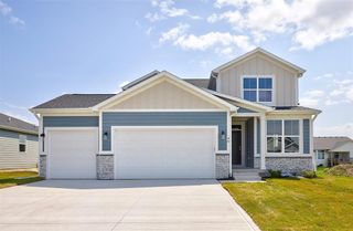 90 NW Ashley Court, Waukee, IA 50263