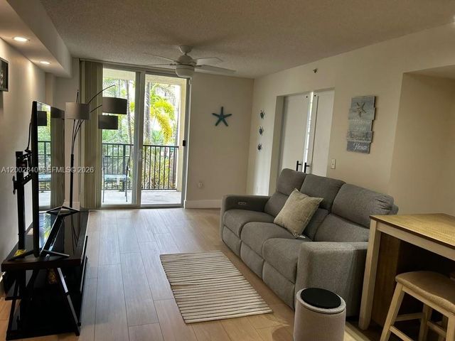 520 SE 5th Ave 1213, Fort Lauderdale, FL 33301