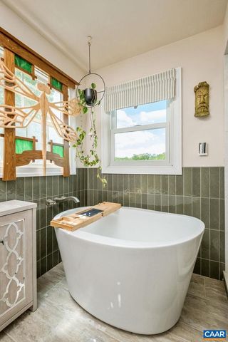 164 SUNNYSIDE LN, Afton, VA 22920