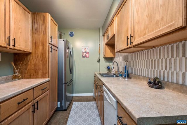 164 SUNNYSIDE LN, Afton, VA 22920