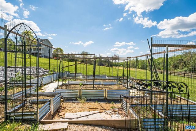 164 SUNNYSIDE LN, Afton, VA 22920