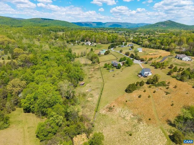 164 SUNNYSIDE LN, Afton, VA 22920
