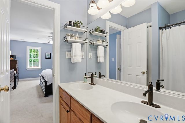 1570 Rock Castle Rd, Goochland, VA 23063