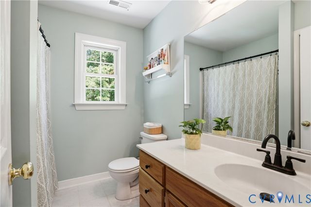 1570 Rock Castle Rd, Goochland, VA 23063