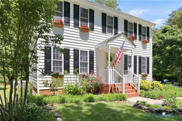 1570 Rock Castle Rd, Goochland, VA 23063