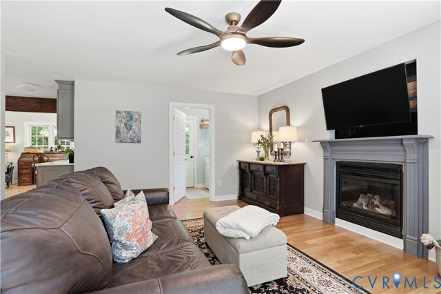 1570 Rock Castle Rd, Goochland, VA 23063
