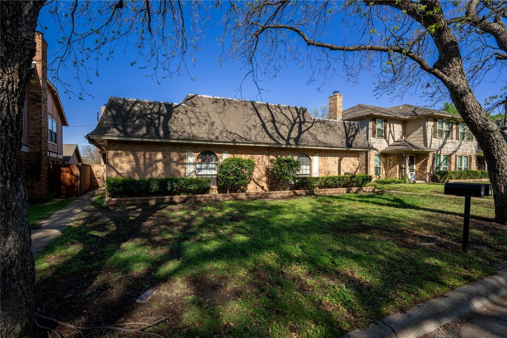 604 Windgate Court, Arlington, TX 76012