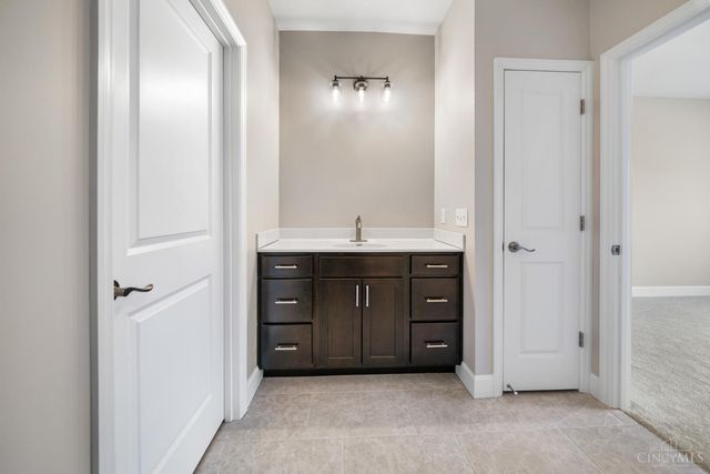 6713 Daniels Walk, Cincinnati, OH 45233