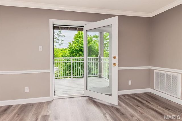 650 S Old Highway 141 F, Fenton, MO 63026