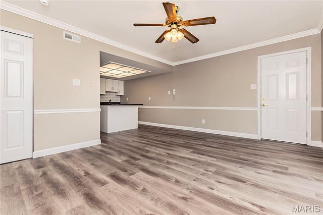 650 S Old Highway 141 F, Fenton, MO 63026