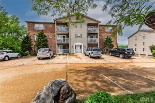 650 S Old Highway 141 F, Fenton, MO 63026