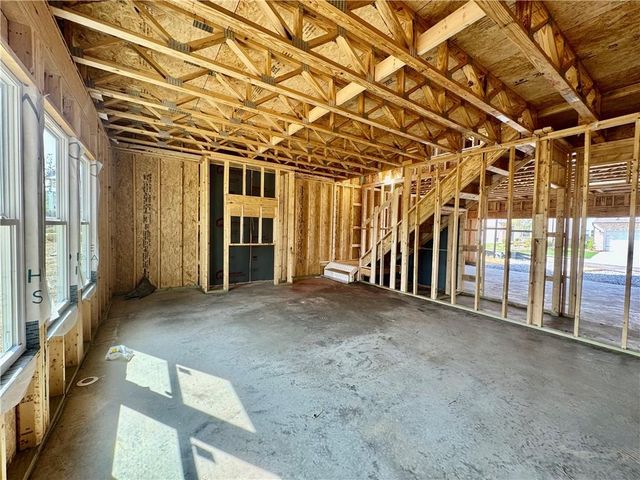 5452 Hargrove Way, Flowery Branch, GA 30542