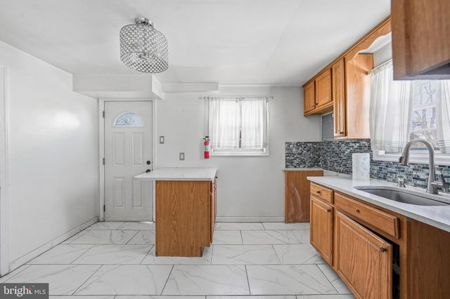 5545 CEDAR AVE, Pennsauken, NJ 08109