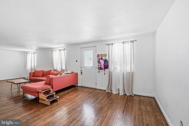 5545 CEDAR AVE, Pennsauken, NJ 08109