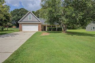 1438 Solomon Drive, Winder, GA 30680