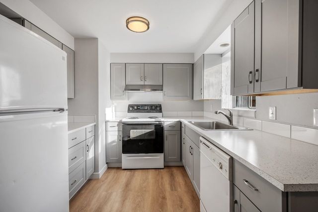 2405 N Cincinnati St, Spokane, WA 99207