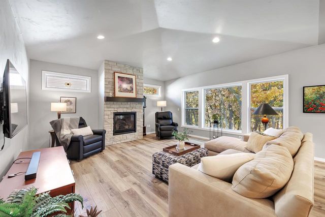 3347 LARGO RIDGE DRIVE, Green Bay, WI 54311