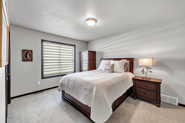 3347 LARGO RIDGE DRIVE, Green Bay, WI 54311