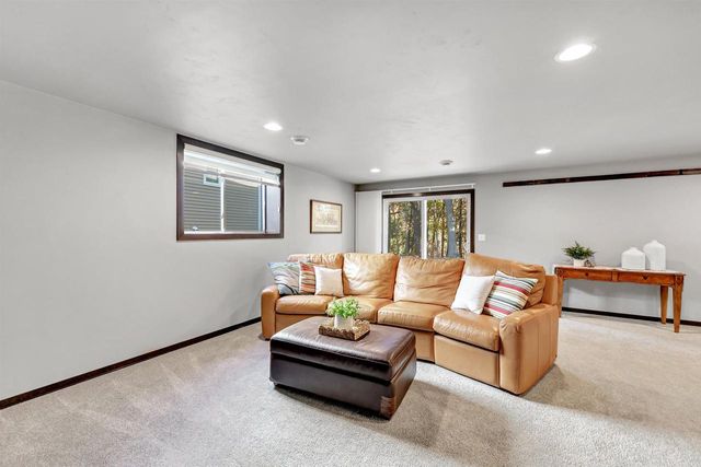 3347 LARGO RIDGE DRIVE, Green Bay, WI 54311