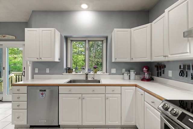 7 Shannon Lane, Beverly, MA 01915