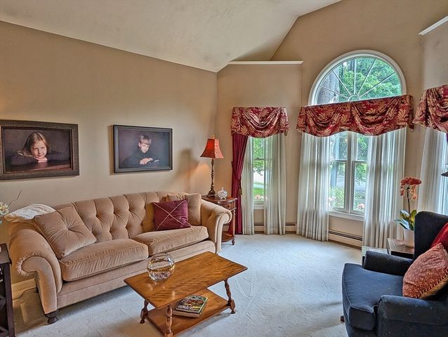 7 Shannon Lane, Beverly, MA 01915