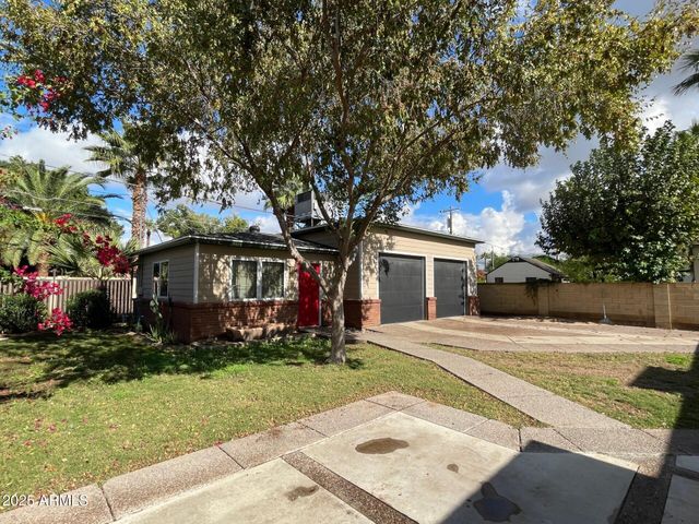 538 W HOLLY Street W, Phoenix, AZ 85003