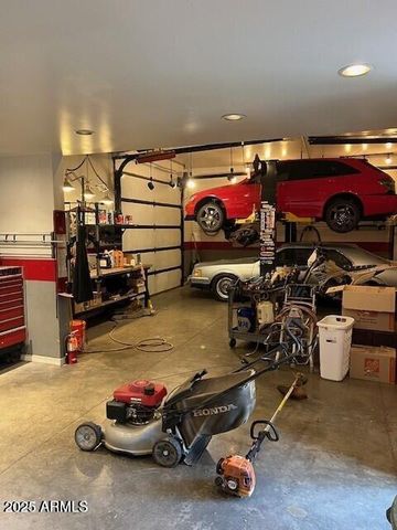 538 W HOLLY Street W, Phoenix, AZ 85003