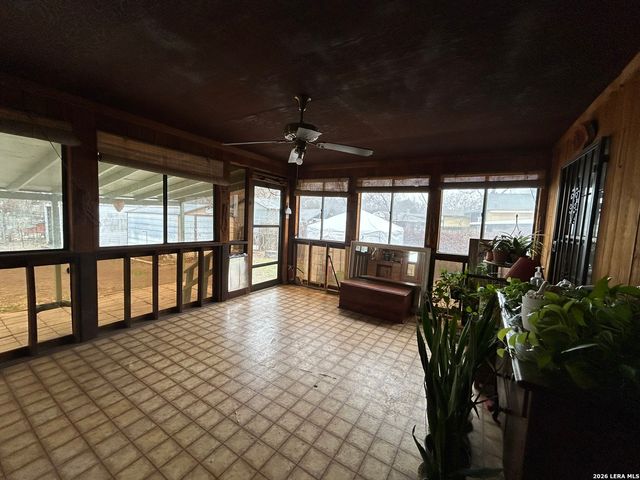 216 Clutter, San Antonio, TX 78214