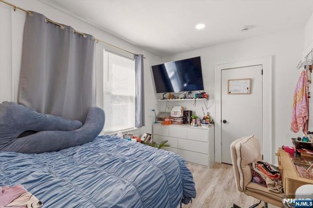 913 19th Street, Newark, NJ 07108