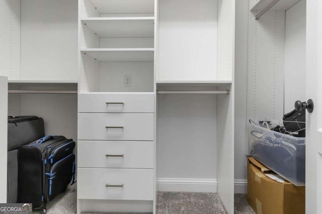 4280 Kingston Gate Cove, Atlanta, GA 30341