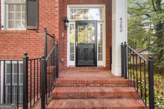 4280 Kingston Gate Cove, Atlanta, GA 30341