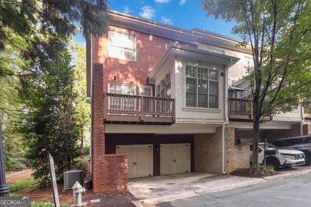 4280 Kingston Gate Cove, Atlanta, GA 30341