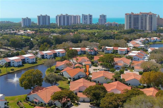 515 Beachwalk CIR, Naples, FL 34108